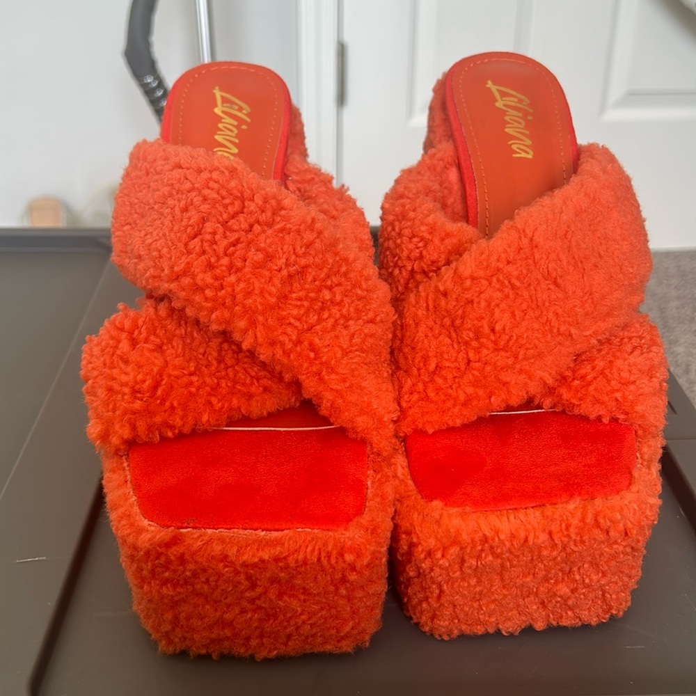 Liliana orange fluffy opened toe mule